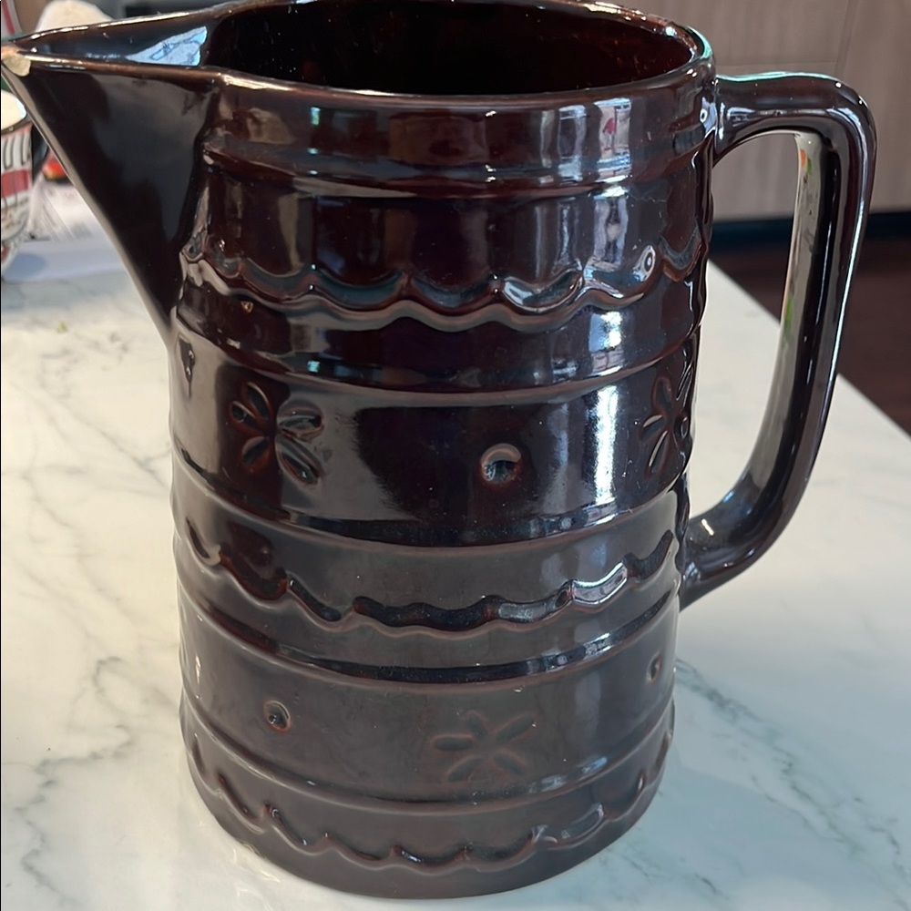 Brown Mar crest dot Ceramic Pitcher